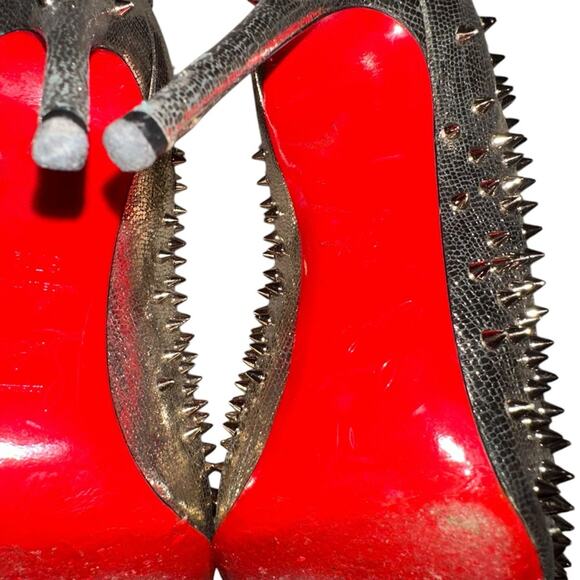 Christian Louboutin Escarpic Gold Spiked Studded Pumps Heels Red Bottoms 37.5 - Picture 6 of 8